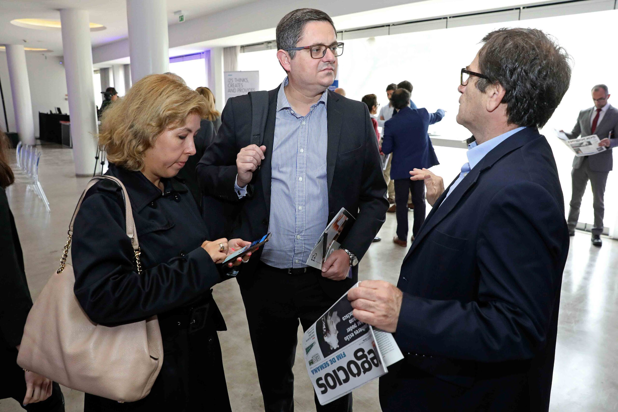 Momentos durante o coffee break.