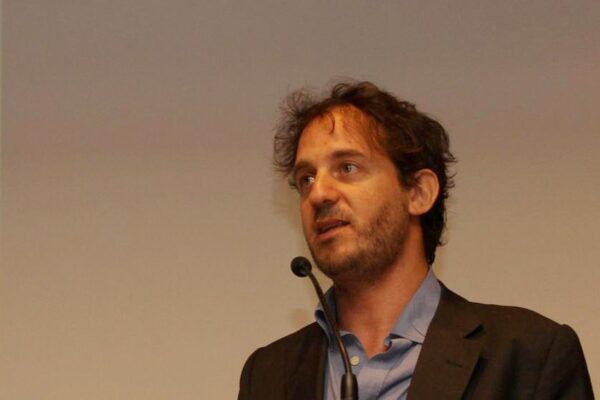 Julian Perelman: “O remédio para a fragmentação é o registo de saúde eletrónico”