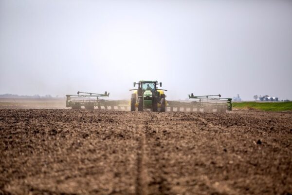 Clima extremo já custa 28 mil milhões de euros anuais à agricultura europeia
