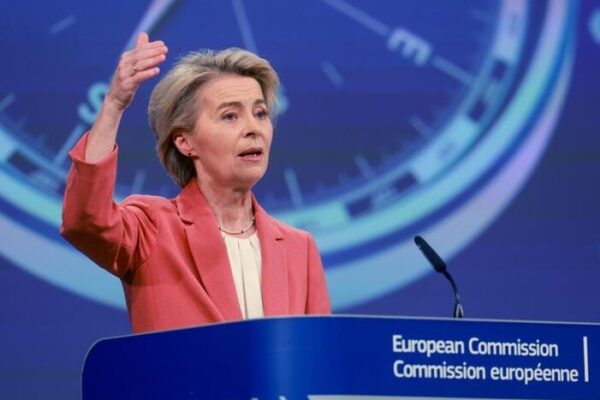 Comissão Europeia anuncia que quer reduzir emissões em 90% até 2040