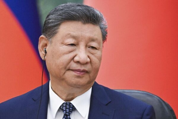 China anuncia cortes de emissões até 2035 em contraste com posicionamento dos EUA