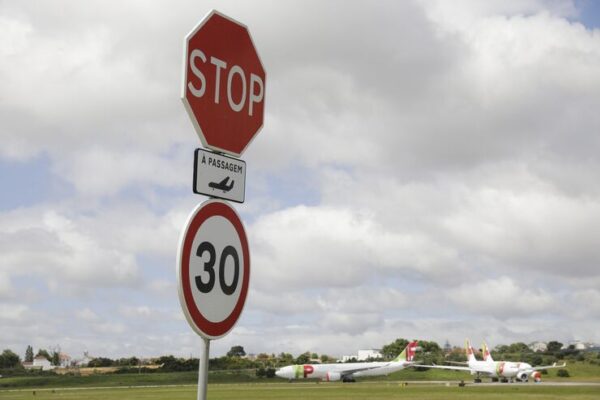 Portugal sobe três posições no ranking climático, mas transportes continuam a preocupar