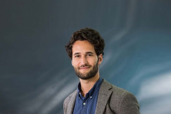 Daniel Susskind: “Cada vez mais, as ideias virão de máquinas, não de humanos”