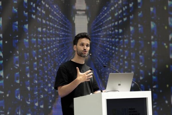 Daniel Susskind: “O crescimento económico vem do progresso tecnológico”