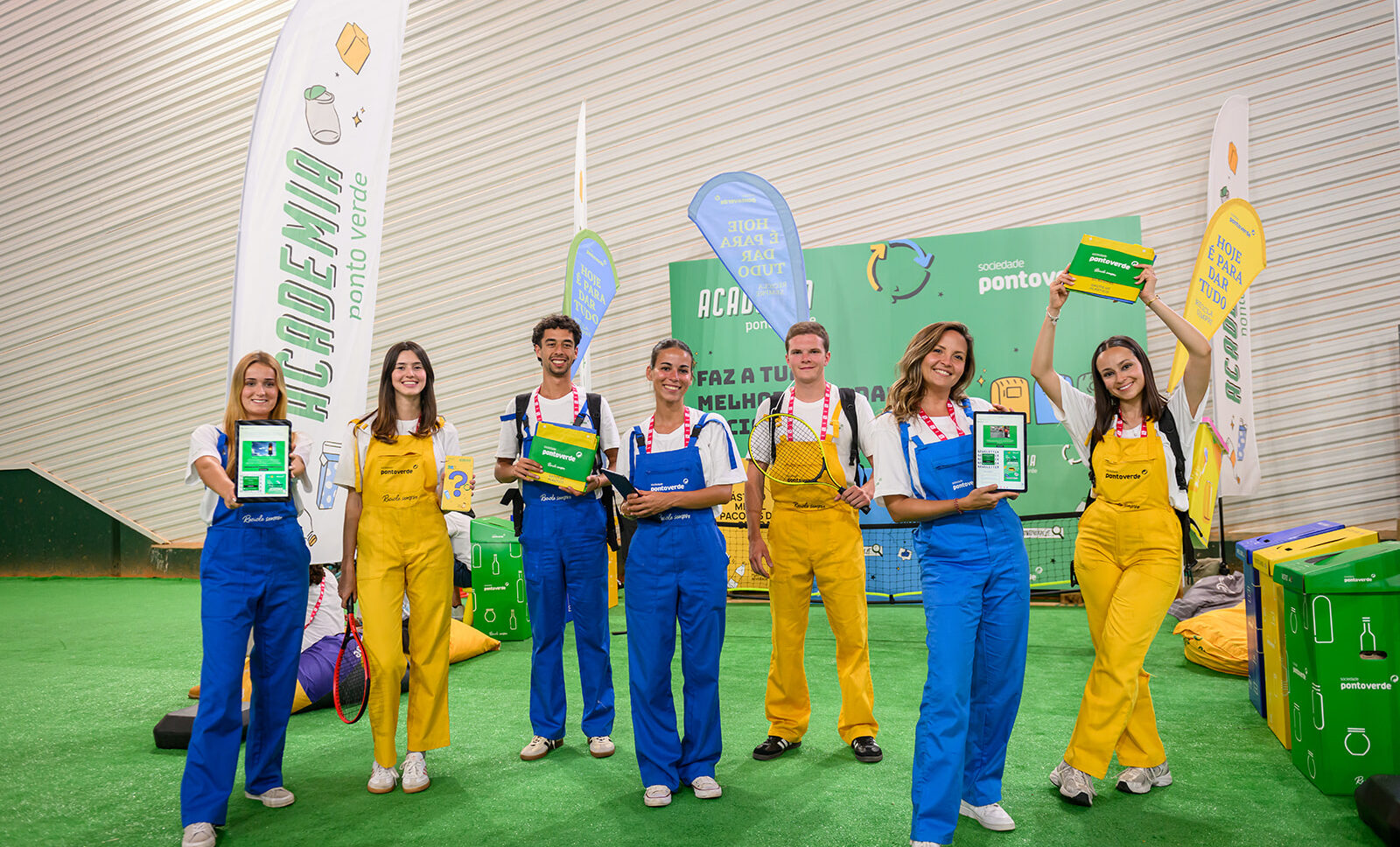 eco-bags-domesticos-no-estoril-open-com-a-sociedade-ponto-verde