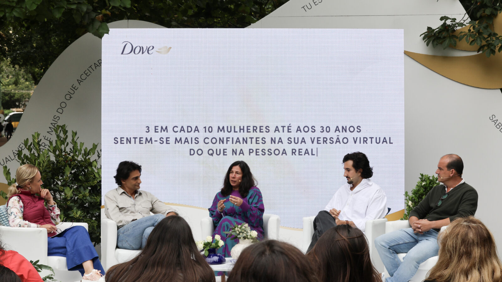 Dove compromete-se a nunca utilizar IA para representar mulheres reais