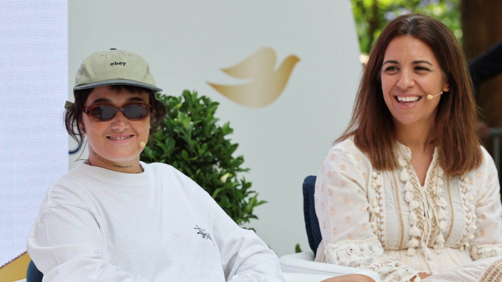 Carolina Deslandes, cantora, e Rute Pinto, psicológa