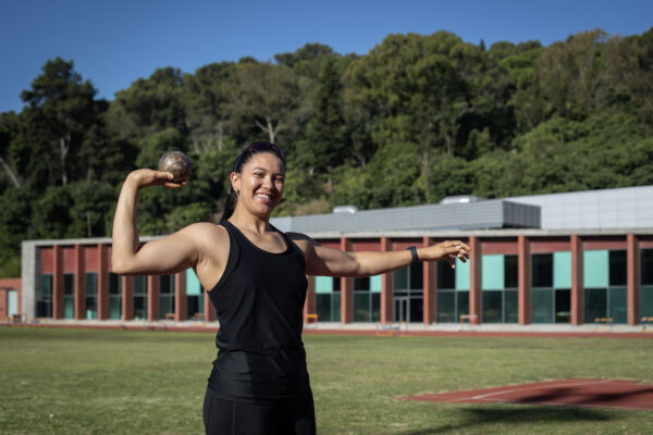 “Para uma lançadora do peso, é importante a proteína no pós-treino”