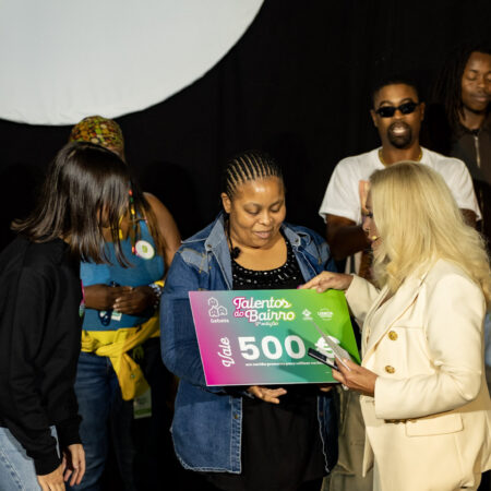 Photo of Cláudia Amador