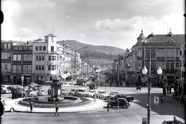 Imagem histórica da Praça da República em Braga integrada na exposição