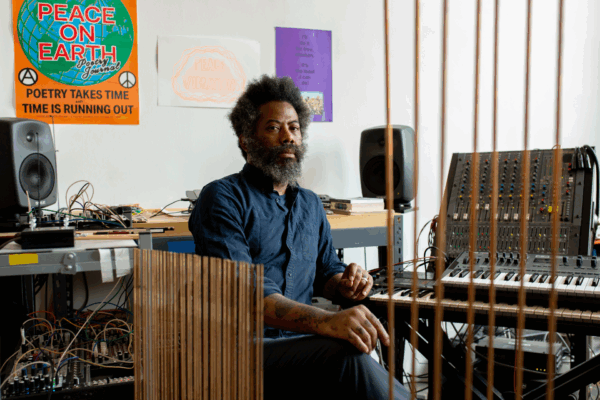 Robert Aiki Aubrey Lowe