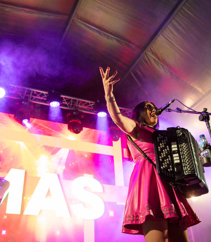 Rosinha, bifanas e boleias: o arraial que fez o Campo Pequeno parecer… pequeno