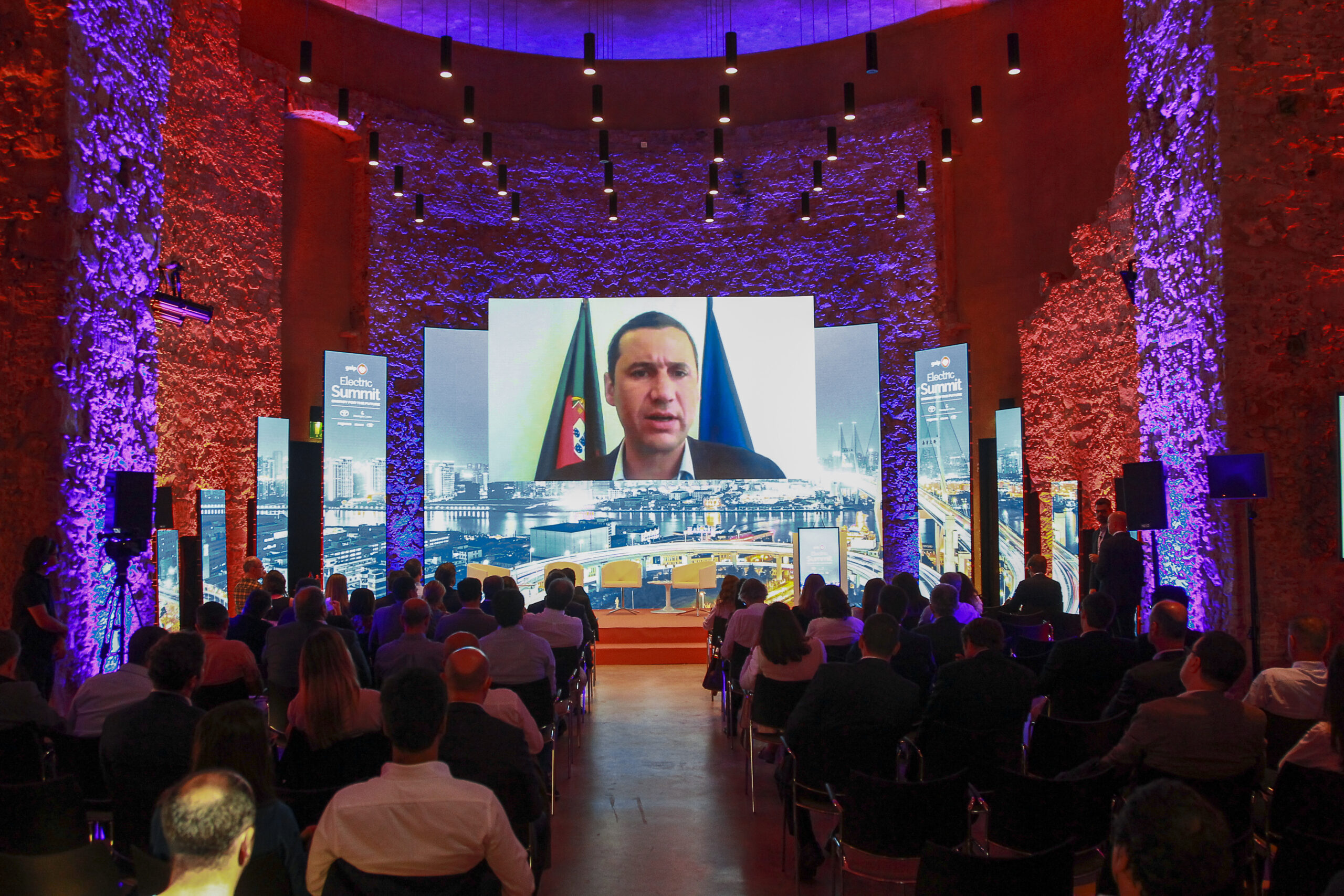 “Portugal tem de reagir à procura pelo desenvolvimento e produção de baterias”