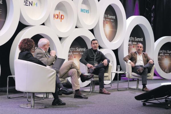 Negócios Iniciativas | João Galamba: “Na energia, o Estado é incontornável”