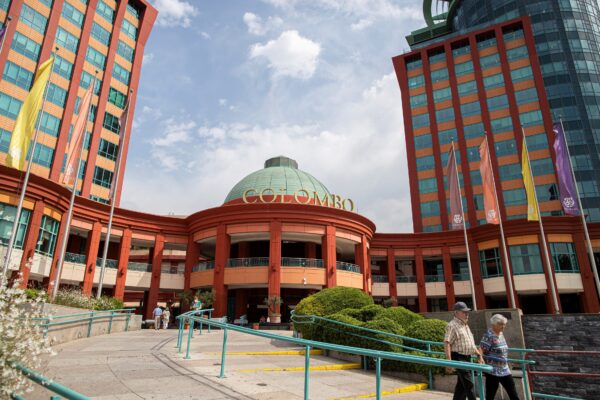 Centros comerciais contribuem para 5% do PIB