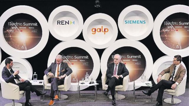 Negócios Iniciativas | O novo mundo dos blocos geoestratégicos