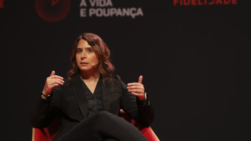 “É essencial poupar mensalmente 10% dos nossos rendimentos”