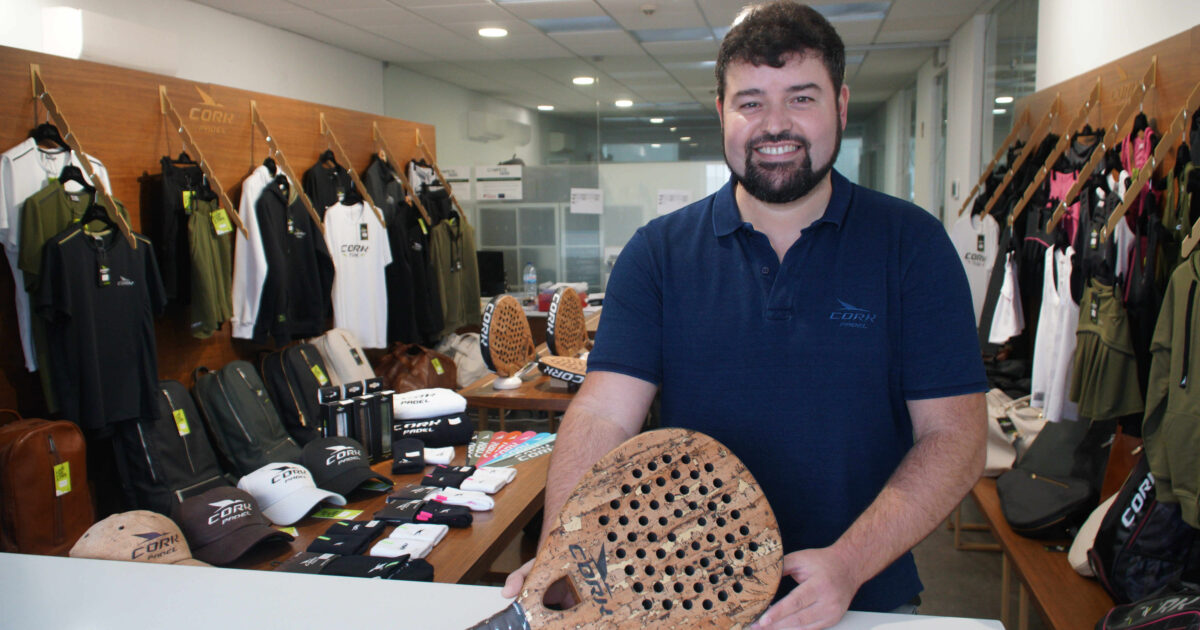 As melhores raquetes de padel do mundo são fabricadas em Portugal | Negócios com História