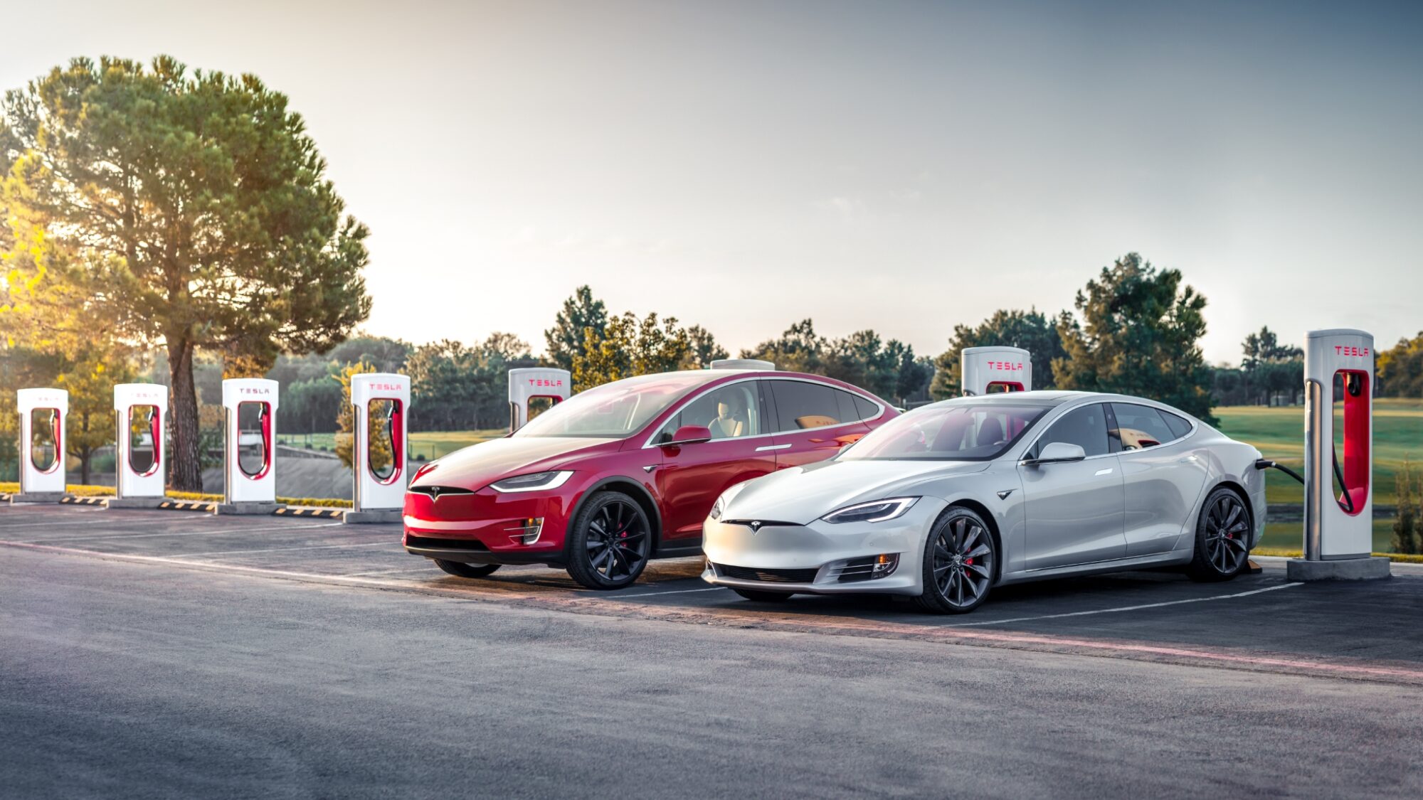 Tesla, de Lisboa ao Porto sem emissões | Unibanco