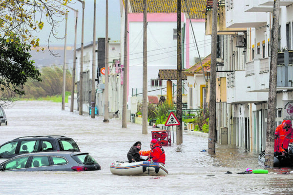 Tempestades em Portugal: Europa pronta a ajudar