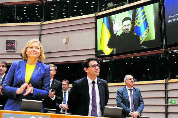 Europa acode à Ucrânia