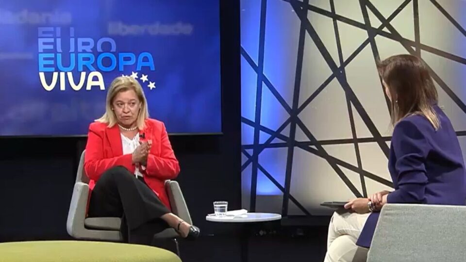 Parlamento Europeu aprovou o financiamento da UE para os próximos 7 anos no valor de 2 bilhões de euros