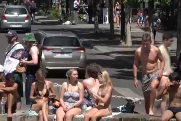 “Vamos ter dias de temperatura muito alta”: Ministra do Ambiente alerta para onda de calor na Europa