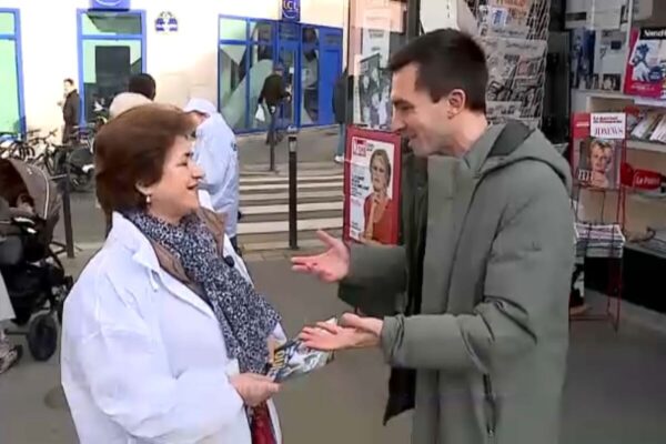 De babysitter à política: conheça a história de Lurdes que vive em Paris há 44 anos